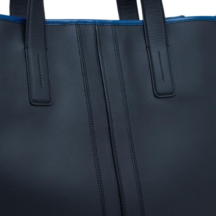 Pre Owned Tod's Navy Blue Leather Script Tote