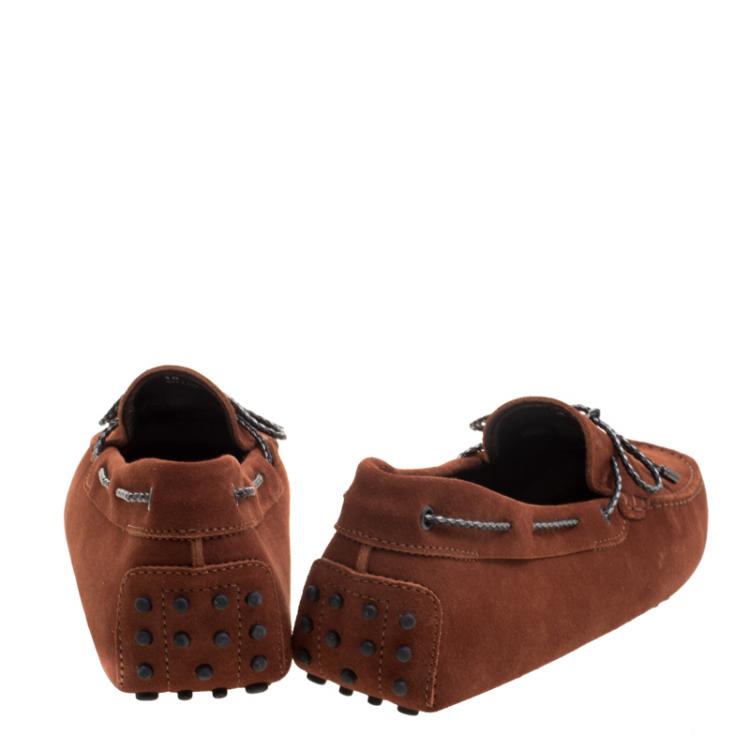 مملوكة مسبقًا Tod's Brick Red Suede Bow Loafers Size 44.5