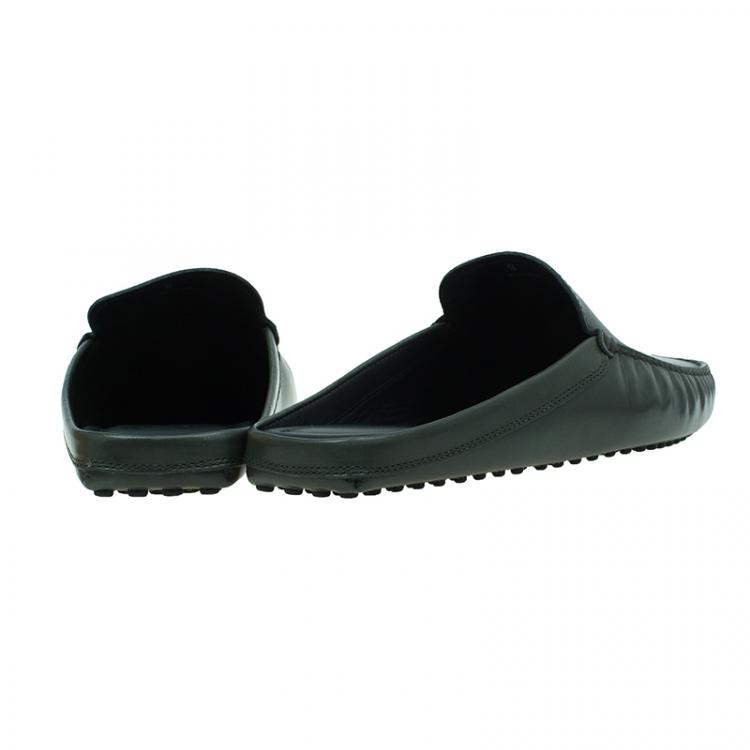 Pre Owned Tod's Olive Green Leather Slippers Size 43