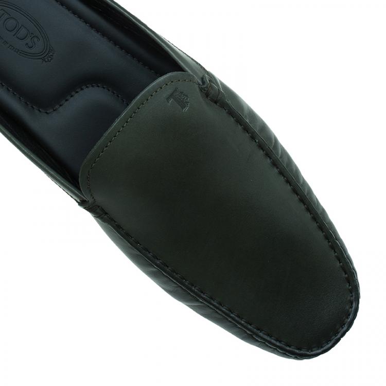 Pre Owned Tod's Olive Green Leather Slippers Size 43