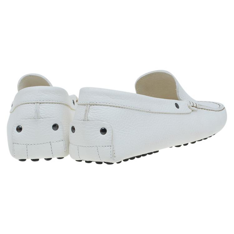 Pre Owned Tod's White Leather Slip On Loafers Size 41.5