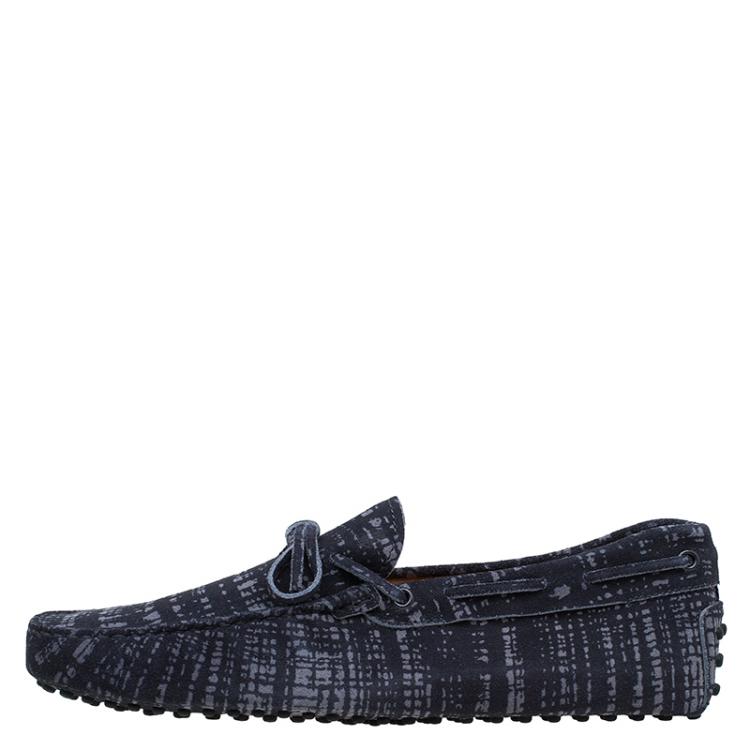 مملوكة مسبقًا Tod's Grey Printed Suede Bow Loafers Size 42.5