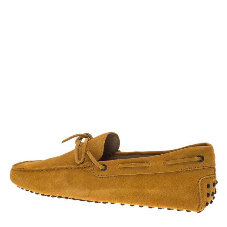 مملوكة مسبقًا Tod's Yellow Suede Bow Loafers Size 42.5