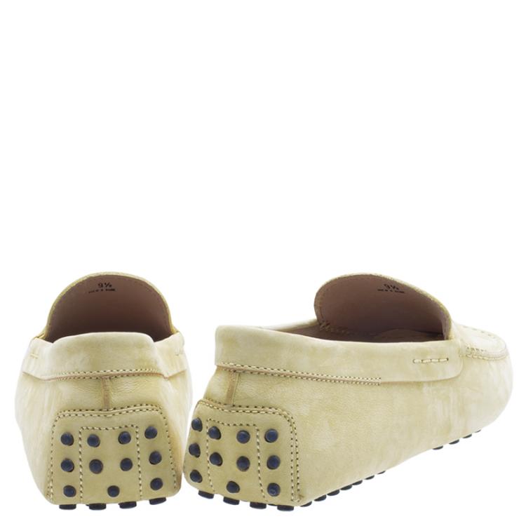 مملوكة مسبقًا Tod's Yellow Suede Penny Loafers Size 44