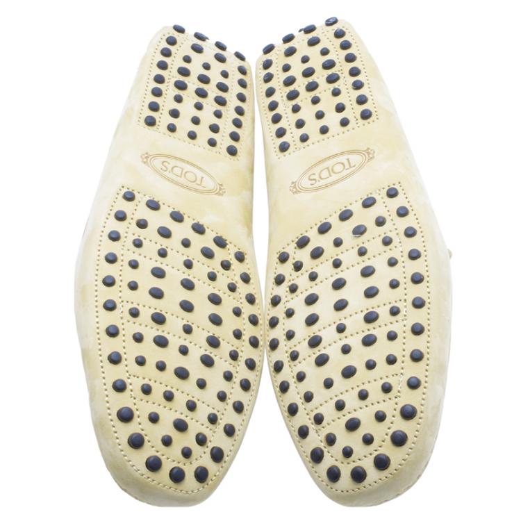 مملوكة مسبقًا Tod's Yellow Suede Penny Loafers Size 44