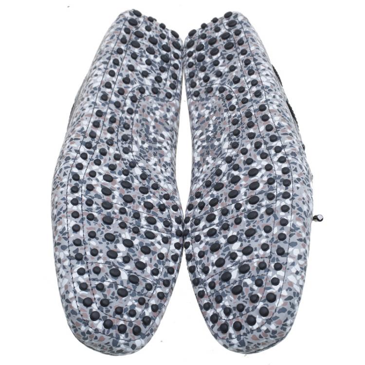 Pre Owned Tod's Grey Printed Leather Bow Loafers Size 44.5