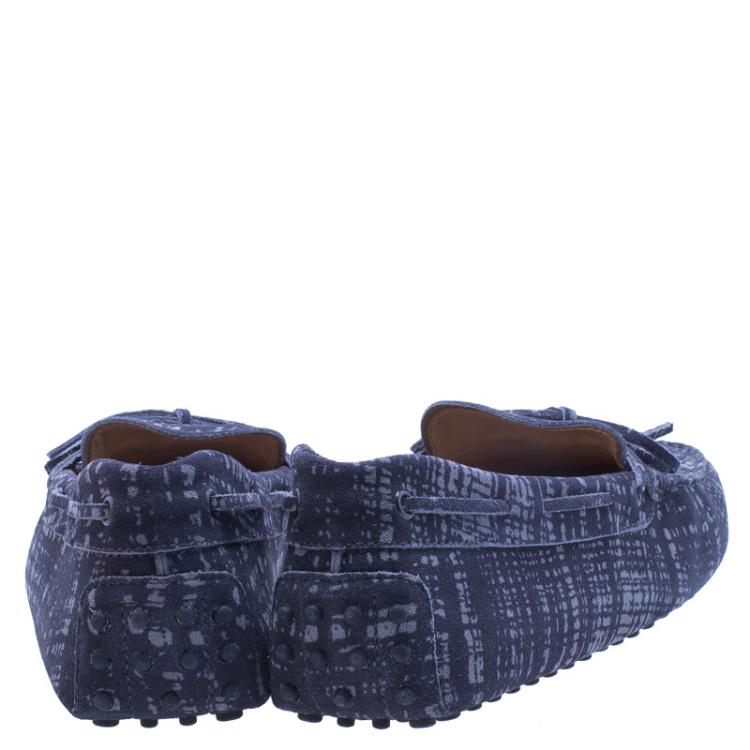 Pre Owned Tod's Grey Printed Suede Bow Loafers Size 44
