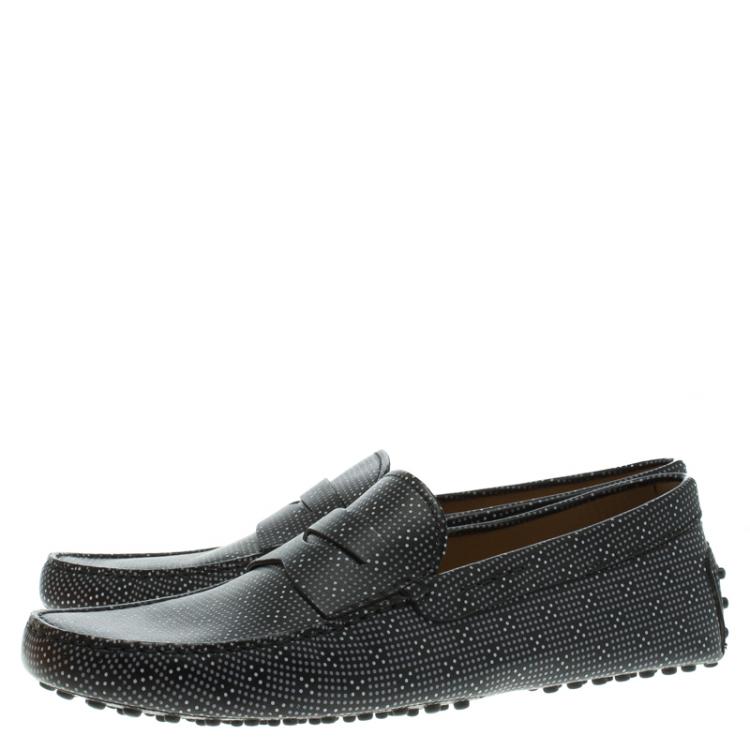 مملوكة مسبقًا Tod's Black Printed Leather Loafers Size 44.5