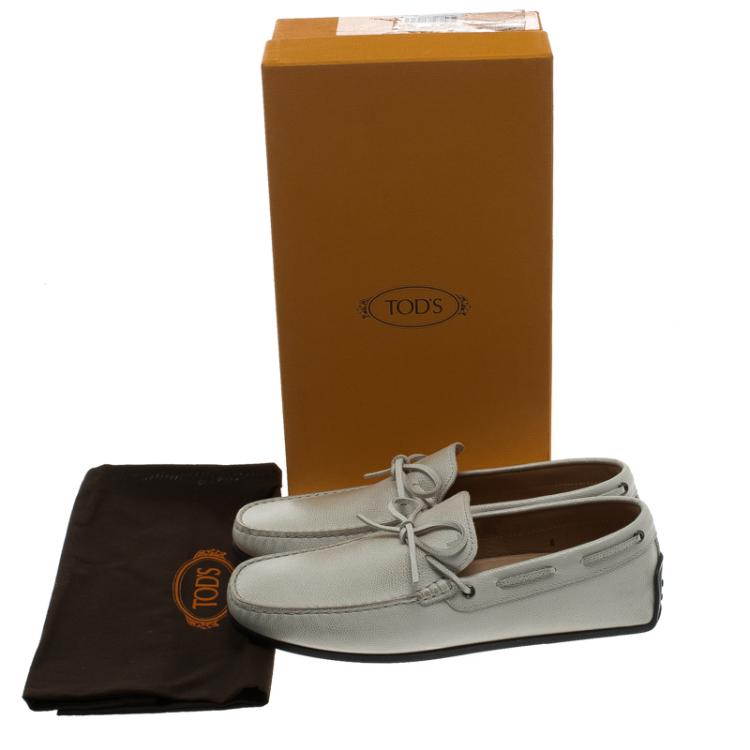 Pre Owned Tod's Off-White Leather Bow Loafers Size 42