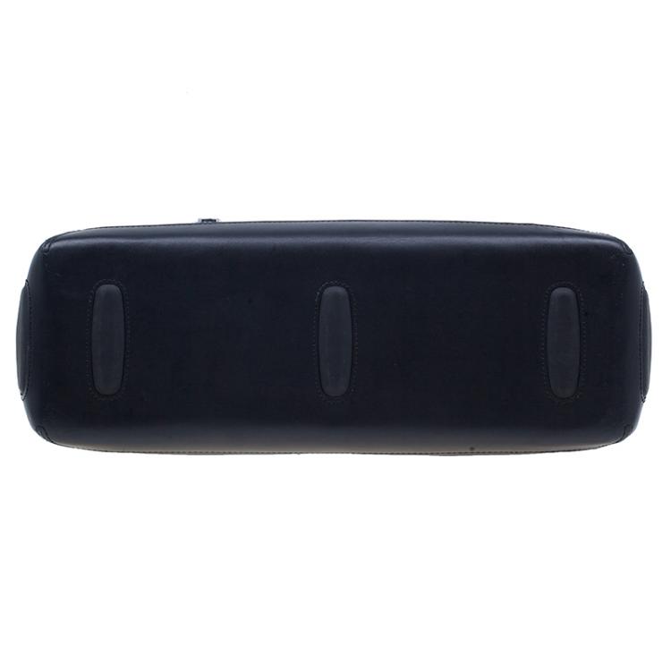 مملوكة مسبقًا Tumi Black Leather Formula T Compartment Bag