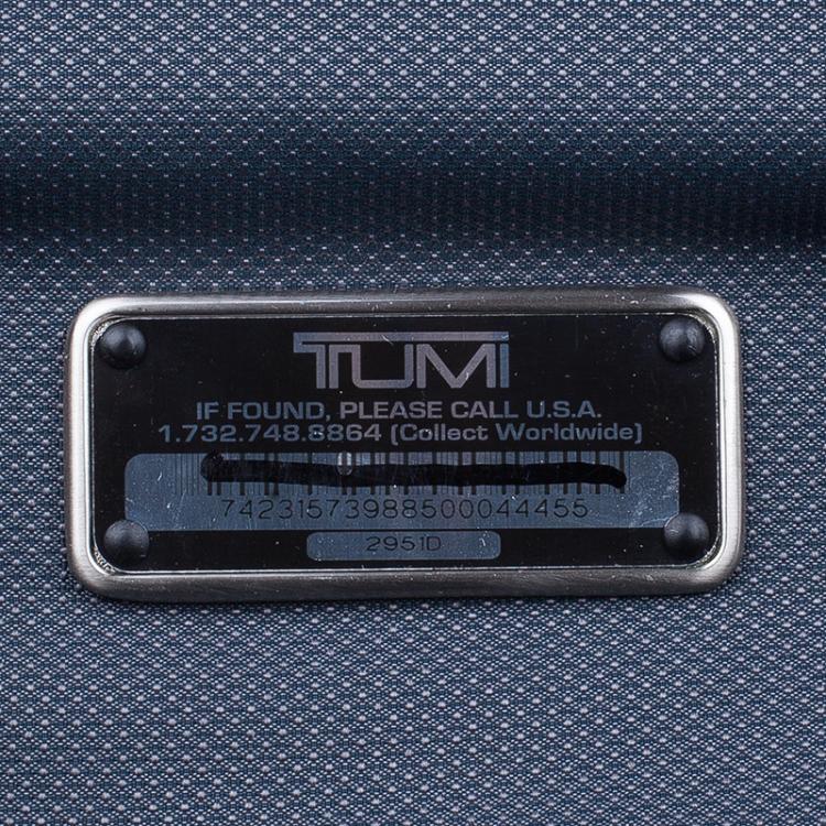 مملوكة مسبقًا Tumi Black Leather Formula T Compartment Bag