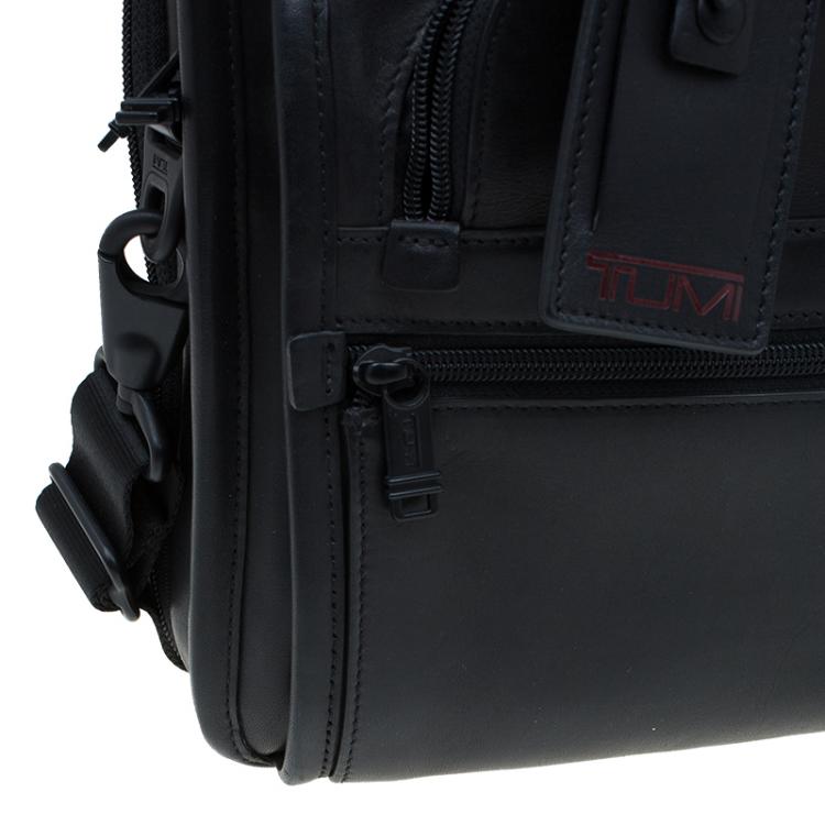 مملوكة مسبقًا Tumi Black Leather Alpha Slim Portfolio Laptop Bag 