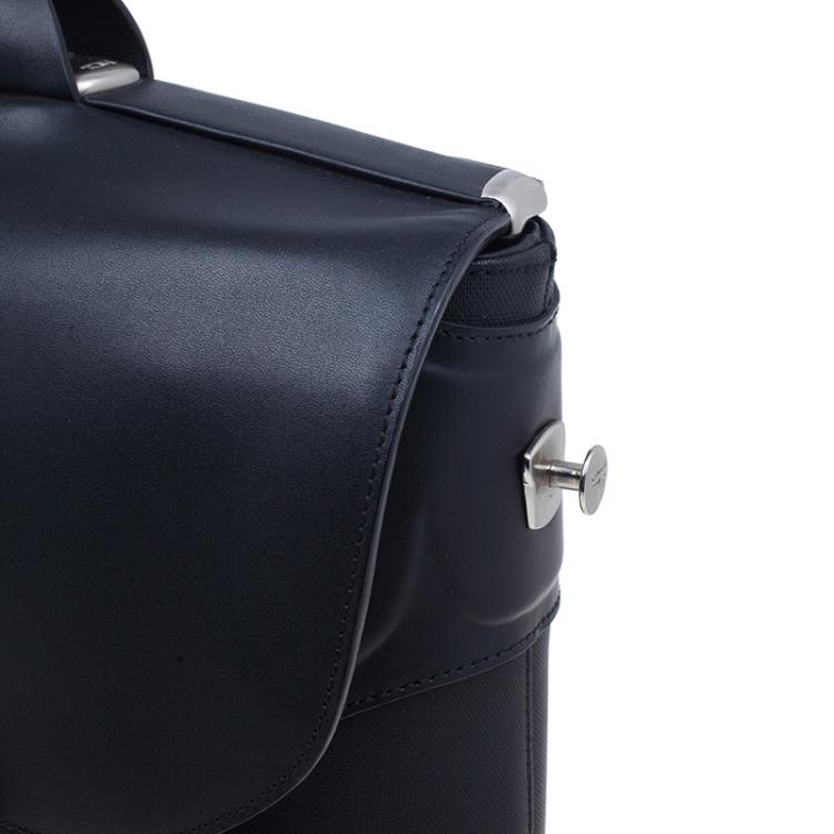 Pre Owned Tumi Black Leather Formula T Compartment Bag with Outer Compartment 