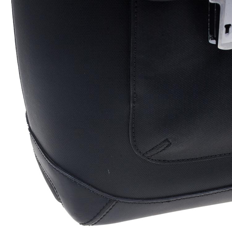 Pre Owned Tumi Black Leather Formula T Compartment Bag with Outer Compartment 