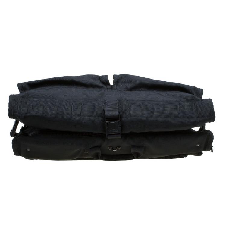 Pre Owned Tumi Black Nylon Tri Fold Garment Luggage Travel Bag
