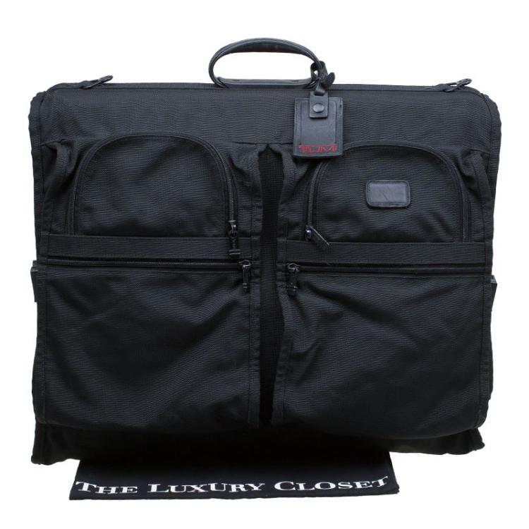 Pre Owned Tumi Black Nylon Tri Fold Garment Luggage Travel Bag