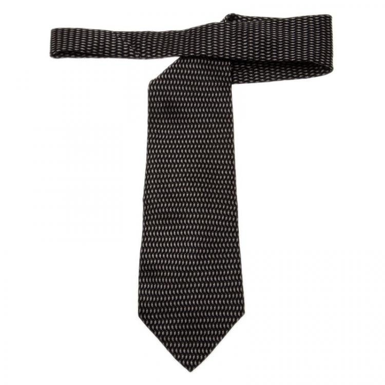 Pre Owned Valentino Black Silk Tie 