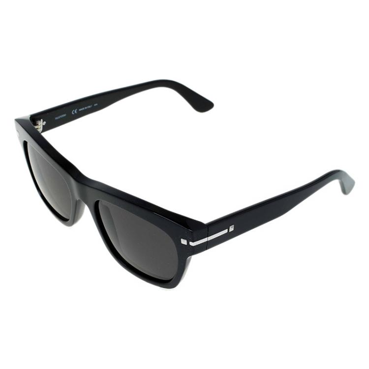 Pre Owned Valentino Black V703S Wayfarers