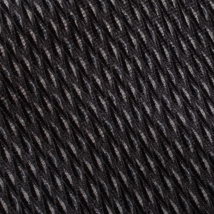 Pre Owned Valentino Cravatte Grey Printed Silk Traditional Tie