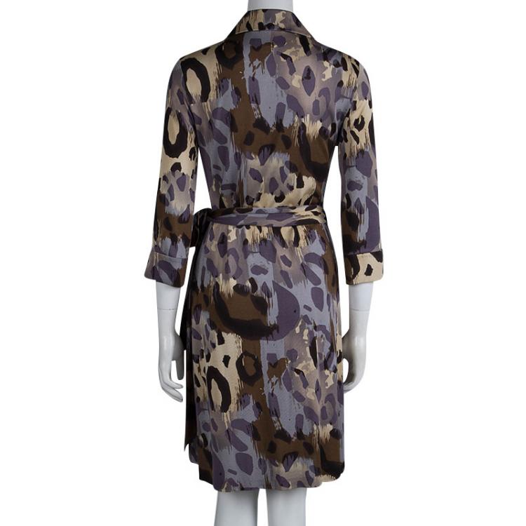 مملوكة مسبقًا Diane Von Furstenberg Silk Camoflage Print Justin Wrap Dress M