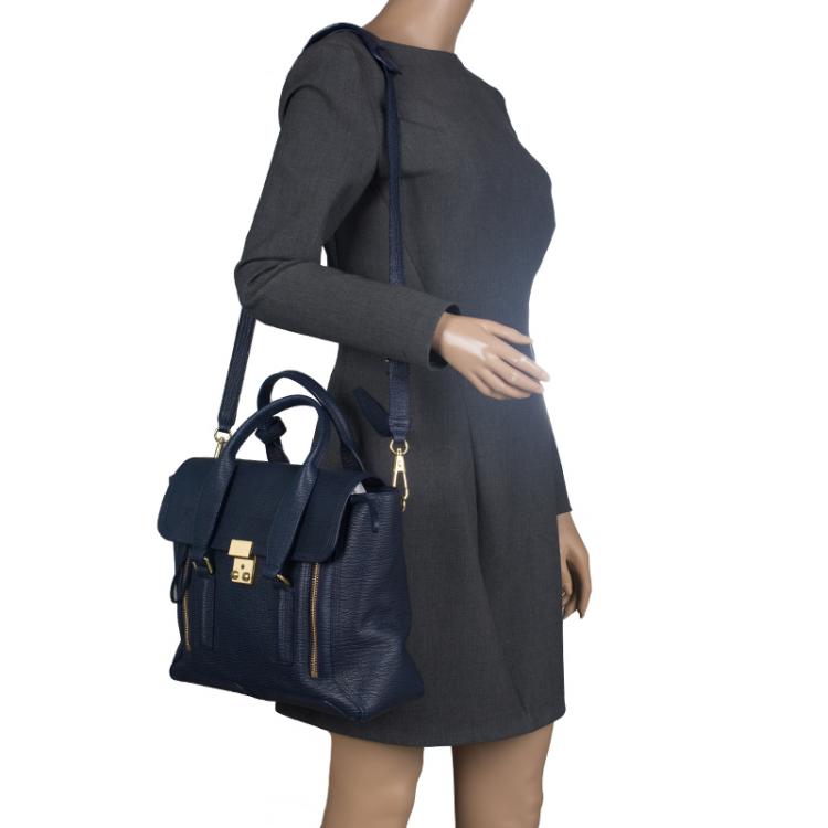 مملوكة مسبقًا 3.1 Phillip Lim Navy Blue Leather Medium Pashli Satchel