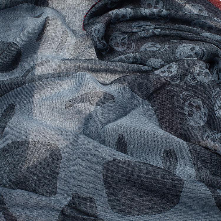 Pre Owned Alexander McQueen Grey Modal Cashmere Skull Triangle Kefia