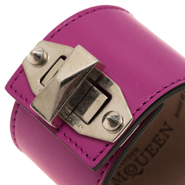 Pre Owned Alexander McQueen Turn Lock Pink Leather Bracelet