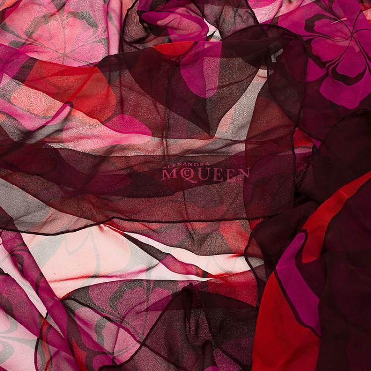 Pre Owned Alexander McQueen Red and Pink Chiffon Floral Print Square Scarf 