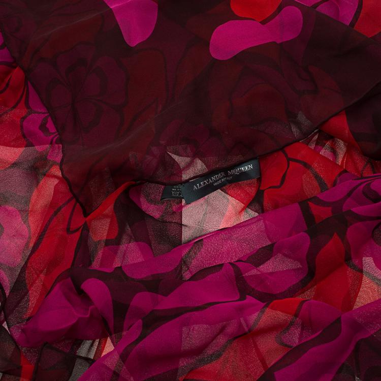 Pre Owned Alexander McQueen Red and Pink Chiffon Floral Print Square Scarf 