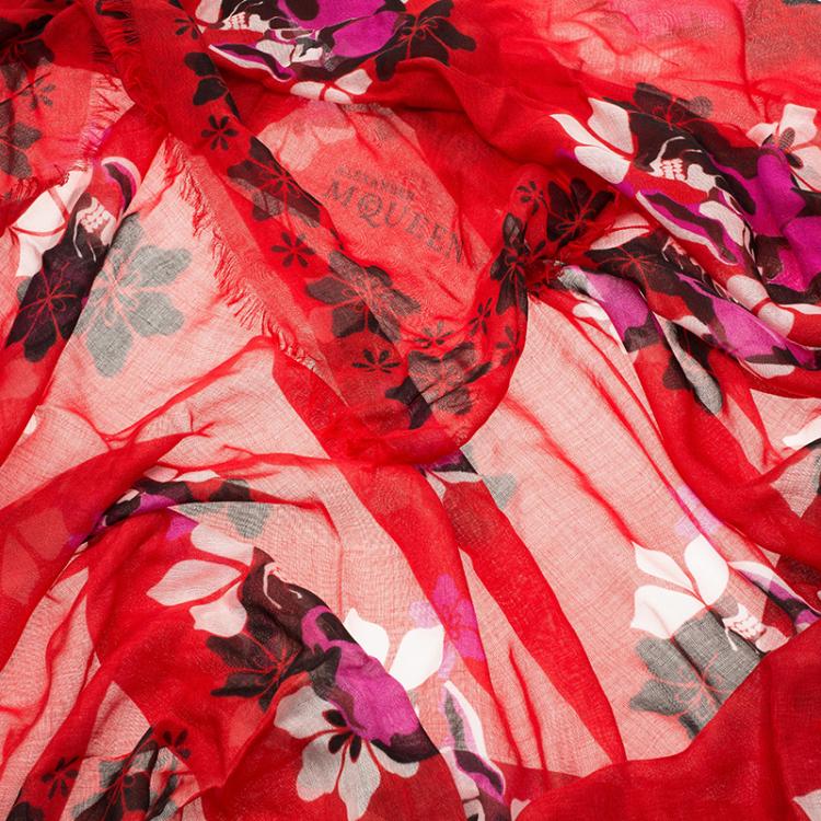 Pre Owned Alexander McQueen Red Floral Skull Square Scarf