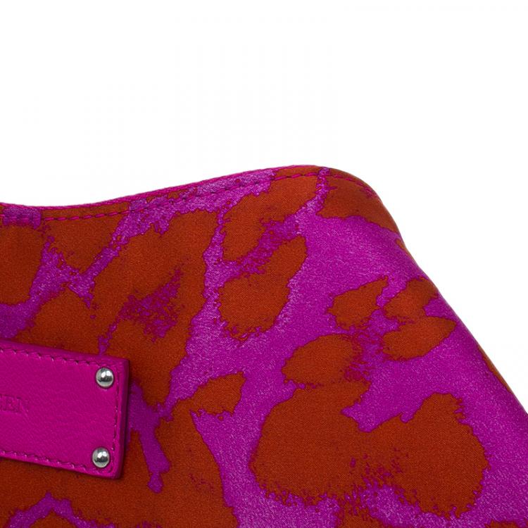 Pre Owned Alexander McQueen Red Leopard Print Satin Medium Floral De Manta Clutch