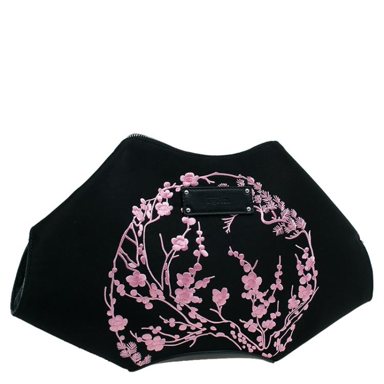 Pre Owned Alexander McQueen Black Satin Medium Embroidered Floral De Manta Clutch