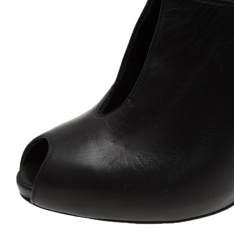 Pre Owned Alexander McQueen Black Leather Cutout Ankle Strap Booties Size 39