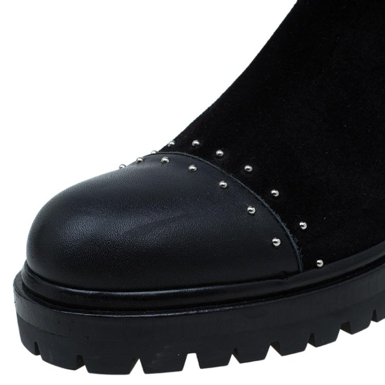 Pre Owned Alexander McQueen Black Suede and Leather Studded Shearling Fur-Lined Mid Calf Boots Size 38
