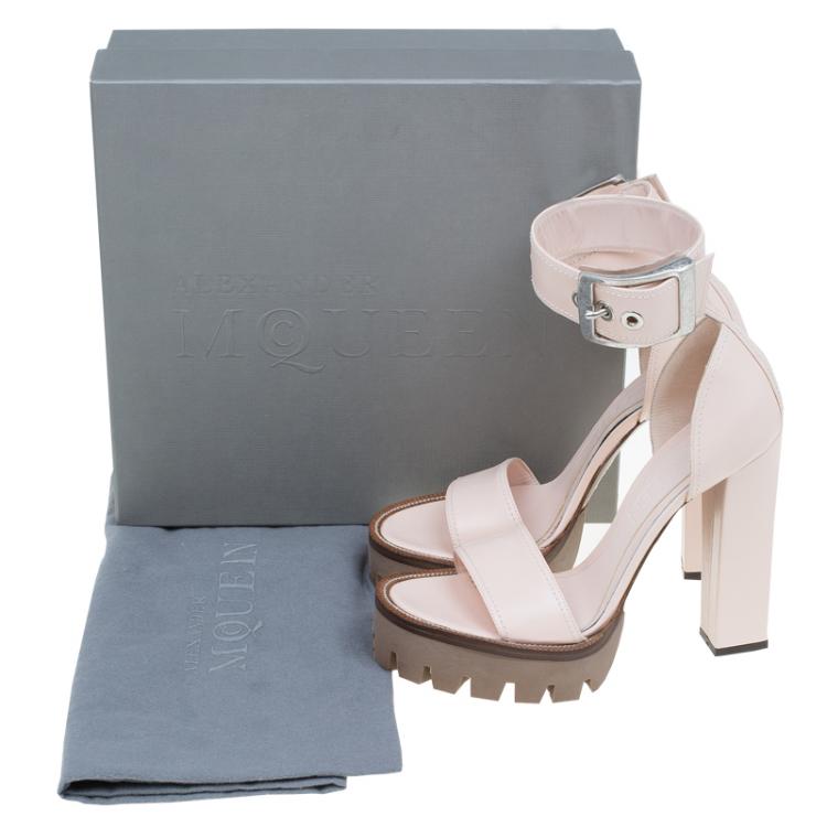 مملوكة مسبقًا Alexander McQueen Blush Pink Leather Platform Ankle Strap Sandals Size 38