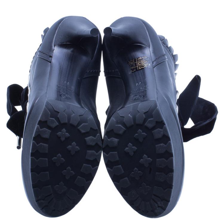 Pre Owned Alexander McQueen Black Leather and Velvet Lace Up Platform Ankle Boots Size 38
