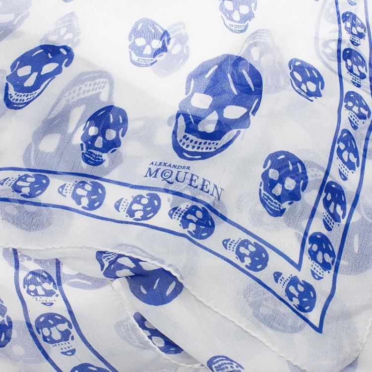 Pre Owned Alexander McQueen White and Blue Skull Silk Chiffon Scarf