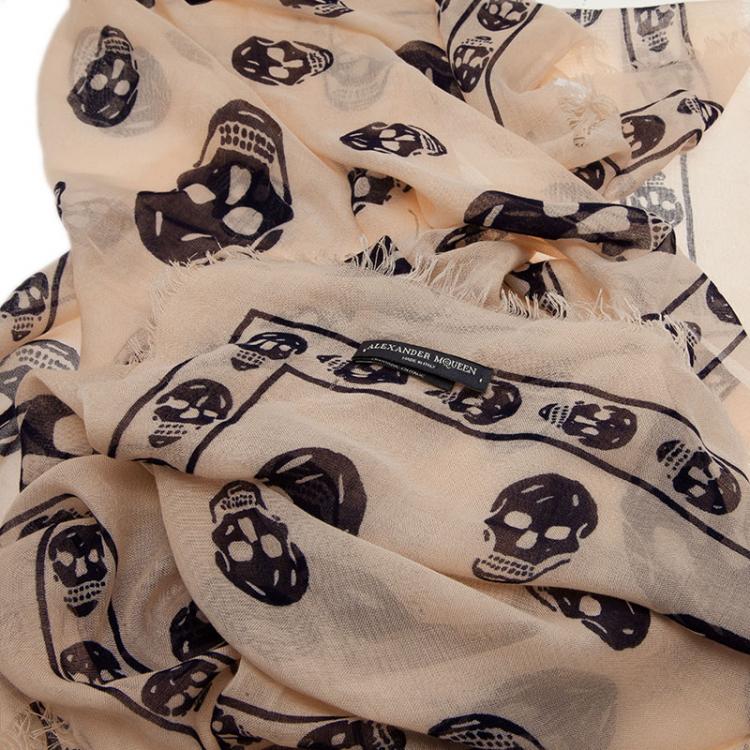 Pre Owned Alexander McQueen Pink Skull Cashmere Blend Stole