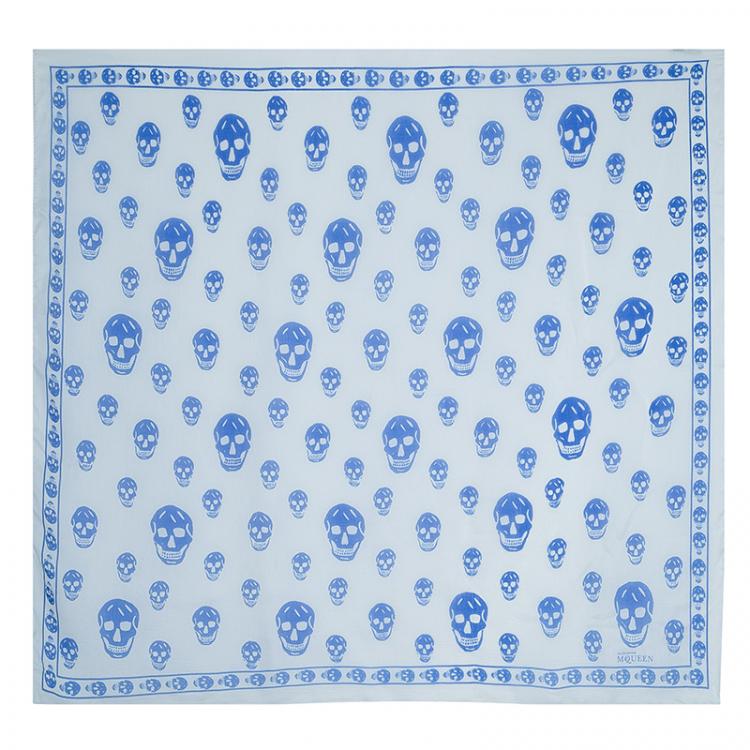 مملوكة مسبقًا Alexander McQueen White and Blue Modal Cashmere Skull Kefia