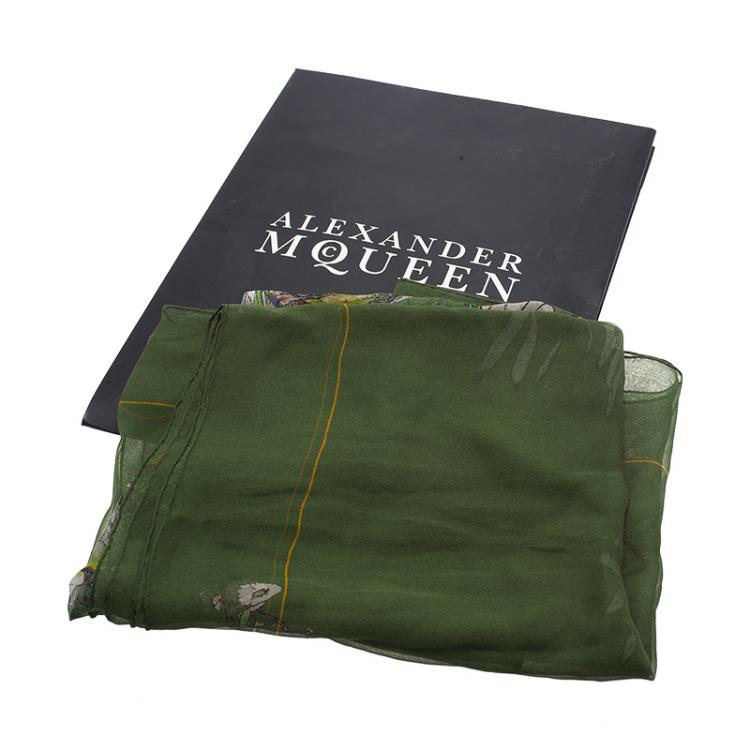 Pre Owned Alexander McQueen Green Floral Skull Silk Square Scarf