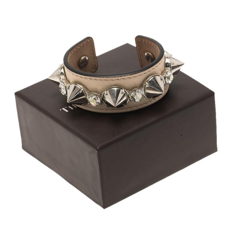 Pre Owned Alexander McQueen Pink Leather Crystal Silver Tone Spiked Wide Open Cuff Bracelet 16cm