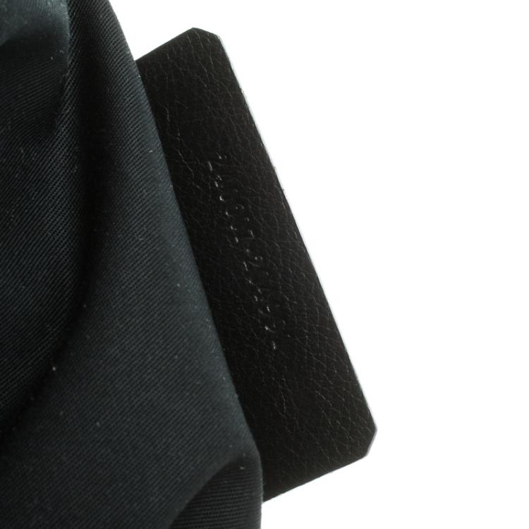 مملوكة مسبقًا Alexander Mcqueen Black Skull Print Nylon De Manta Clutch