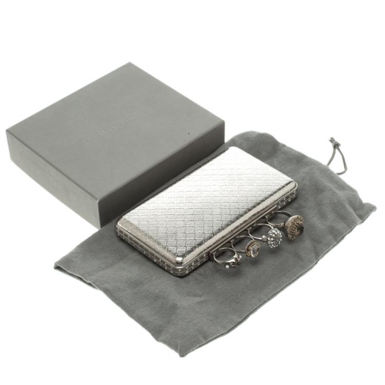 Pre Owned Alexander McQueen Silver Jew Knuckle Case Clutch