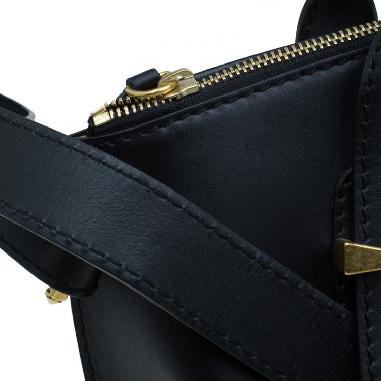 مملوكة مسبقًا Alexander McQueen Black Calf Leather Small Legend Tote