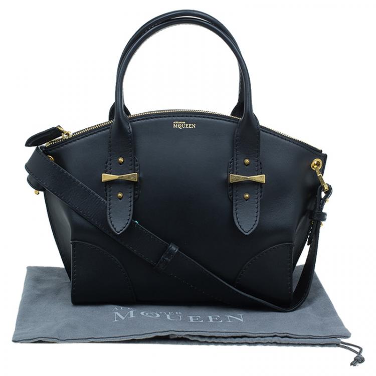 مملوكة مسبقًا Alexander McQueen Black Calf Leather Small Legend Tote