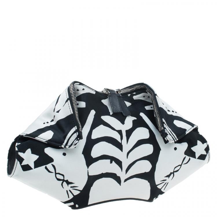 Pre Owned Alexander McQueen Black/White Satin Naive Pagan-Print Small De Manta Clutch