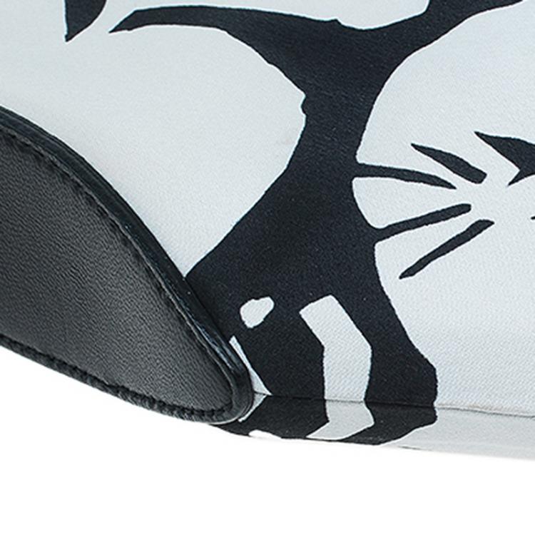 Pre Owned Alexander McQueen Black/White Satin Naive Pagan-Print Small De Manta Clutch