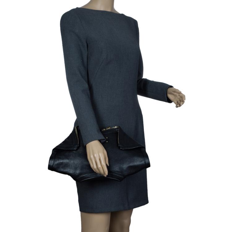 Pre Owned Alexander McQueen Black Leather Medium De Manta Clutch