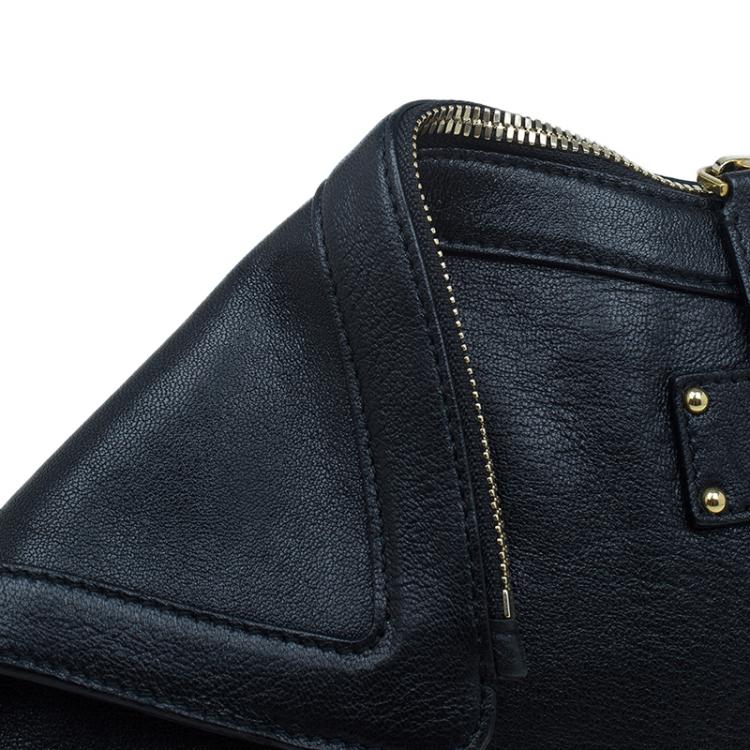Pre Owned Alexander McQueen Black Leather Medium De Manta Clutch