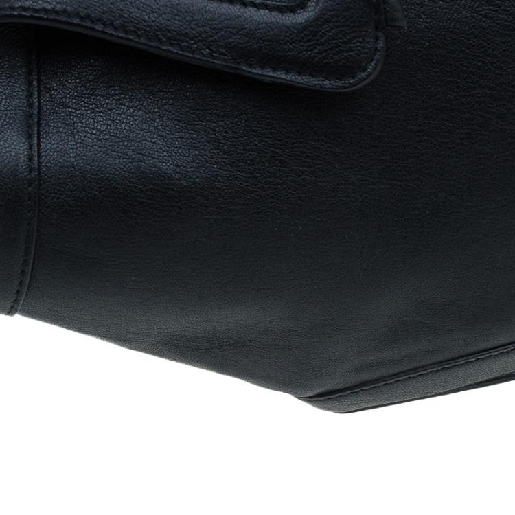 Pre Owned Alexander McQueen Black Leather Medium De Manta Clutch